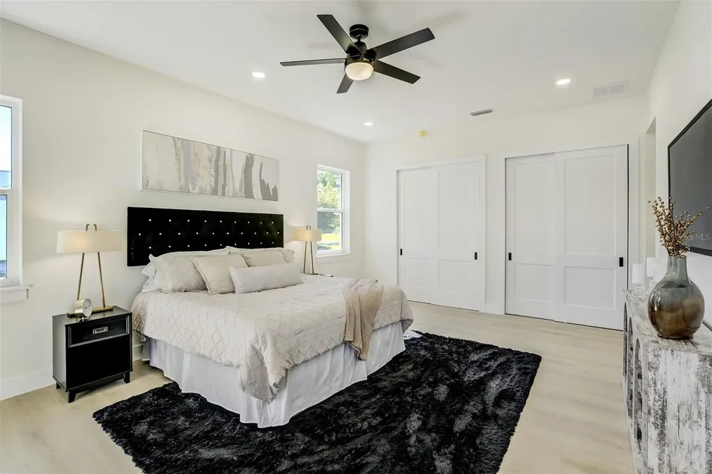 319 Cedar Lane Largo FL 33770