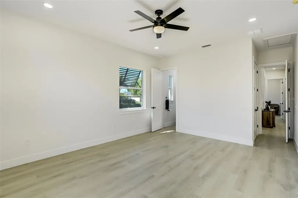 319 Cedar Lane Largo FL 33770