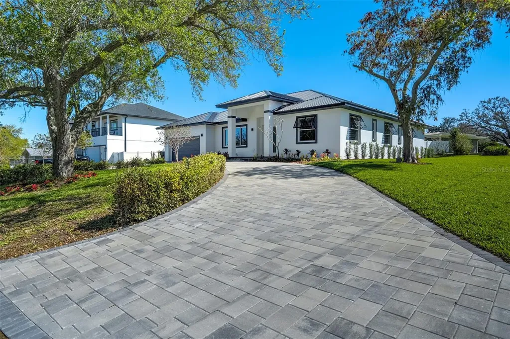 319 Cedar Lane Largo FL 33770