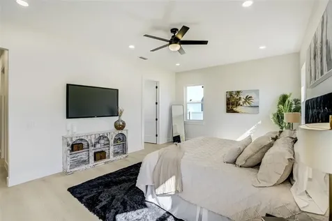 319 Cedar Lane Largo FL 33770