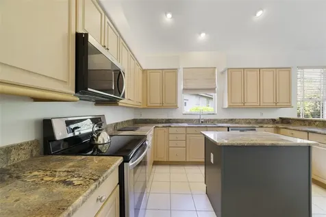 7291 Hawksnest Boulevard Orlando FL 32835
