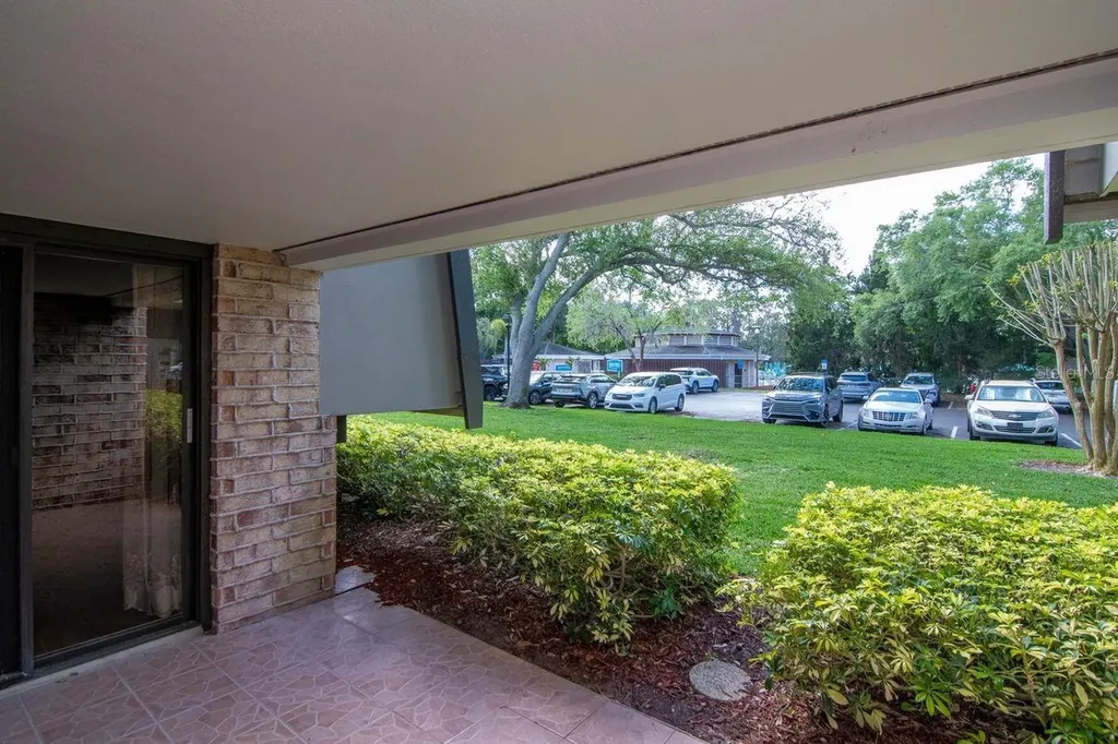 36750 Us Highway 19 N Palm Harbor FL 34683