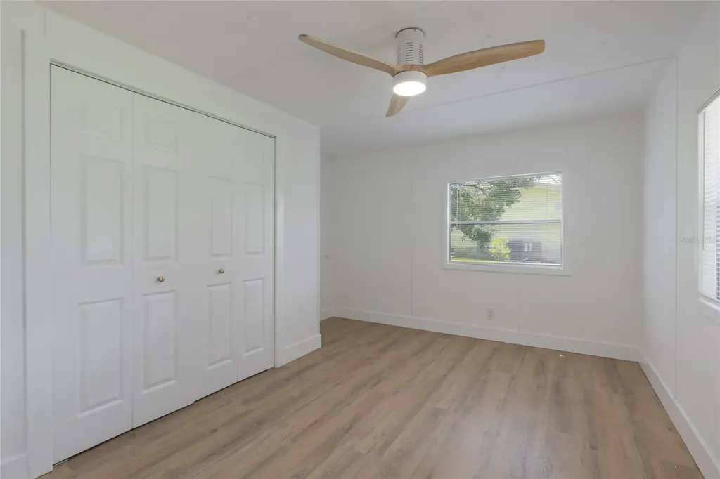 814 Roseapple Avenue Lady Lake FL 32159