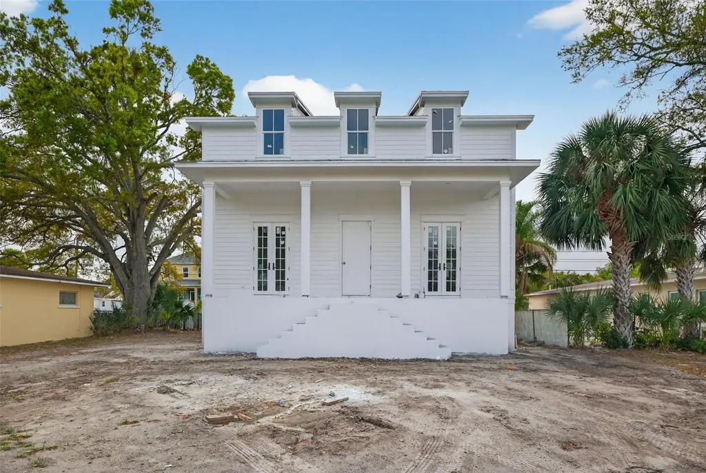 808 39th Avenue NE St Petersburg FL 33703