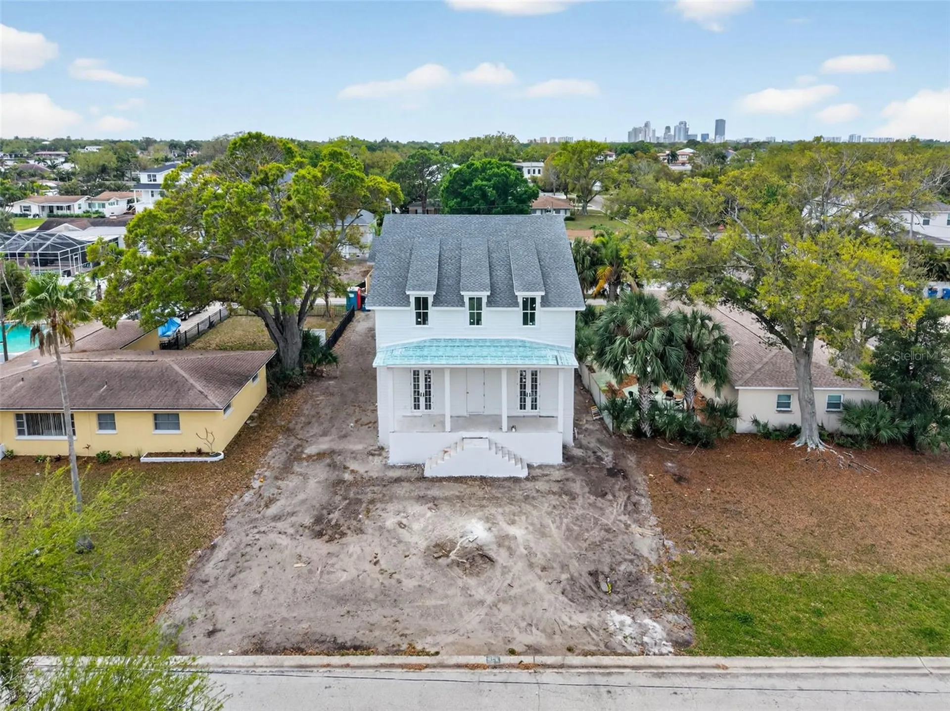 808 39th Avenue NE St Petersburg FL 33703