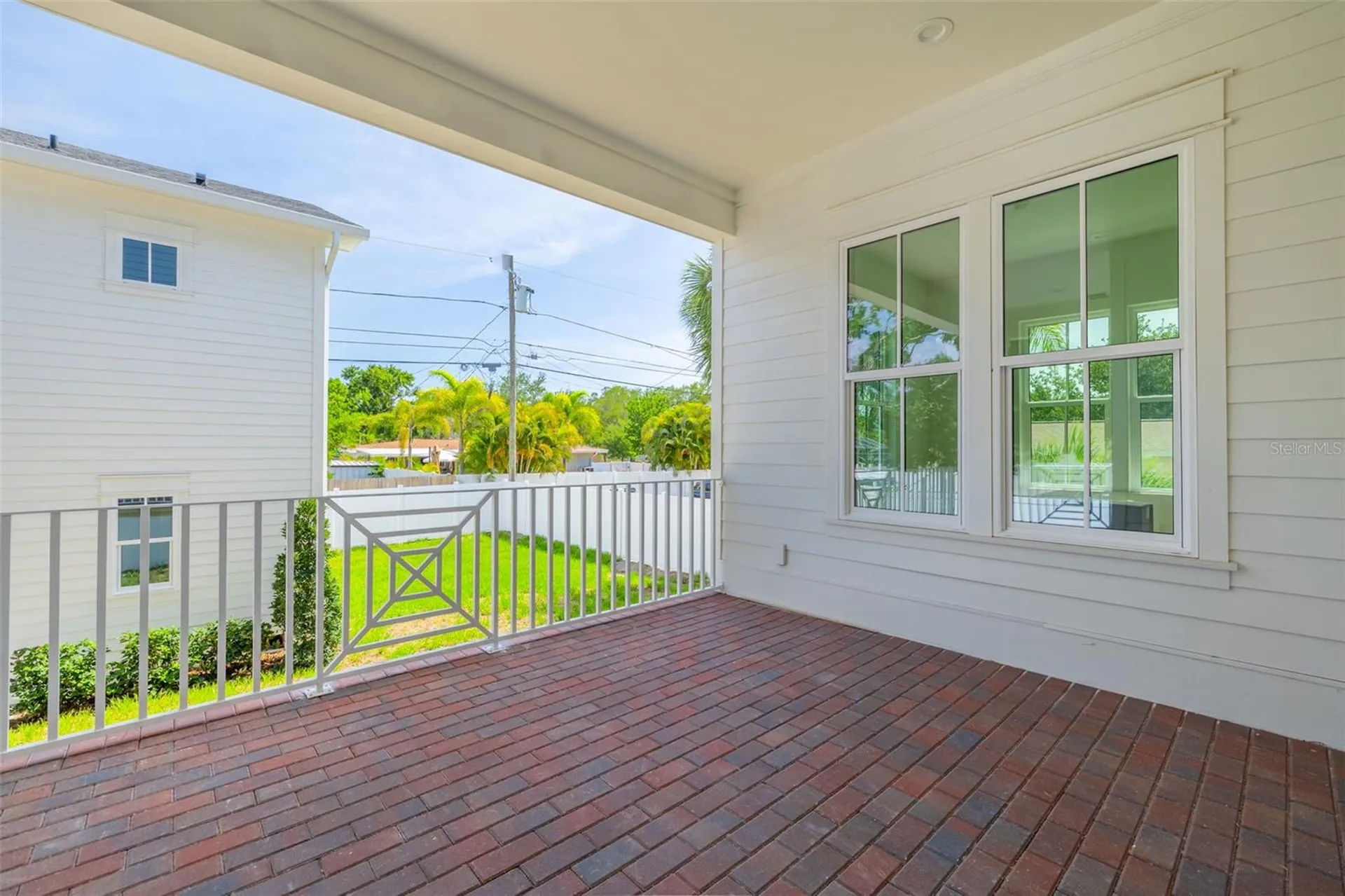 808 39th Avenue NE St Petersburg FL 33703