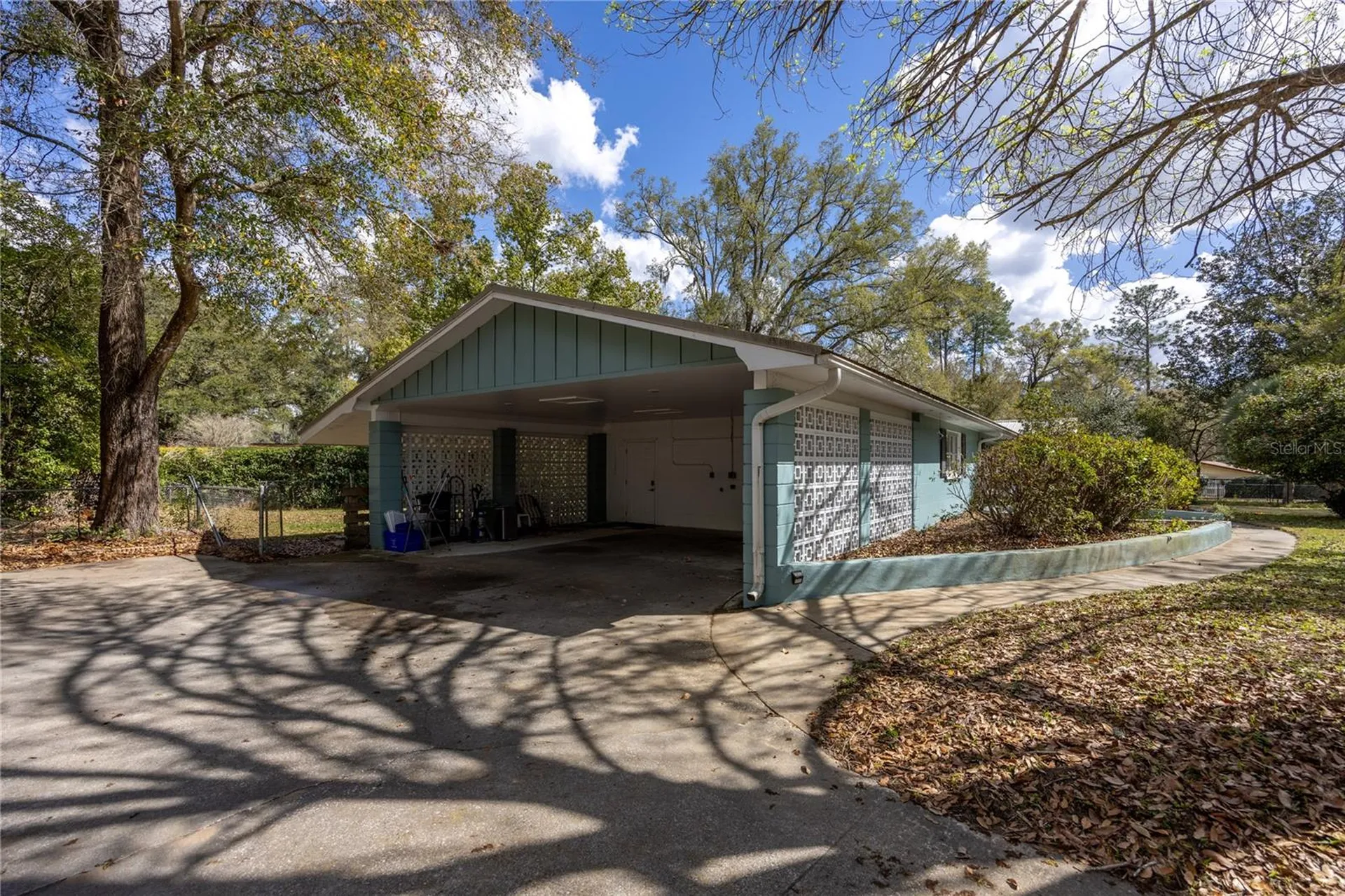 1421 NW 30th Street Gainesville FL 32605