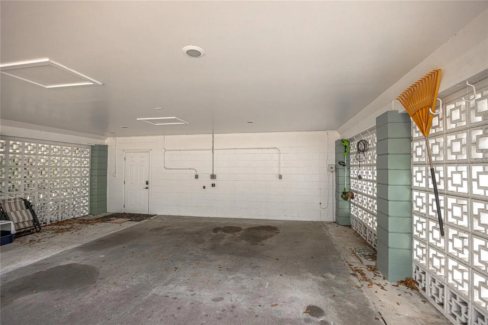 1421 NW 30th Street Gainesville FL 32605