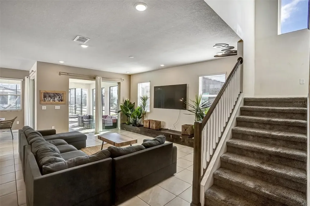 8918 Tropical Haven Court Kissimmee FL 34747
