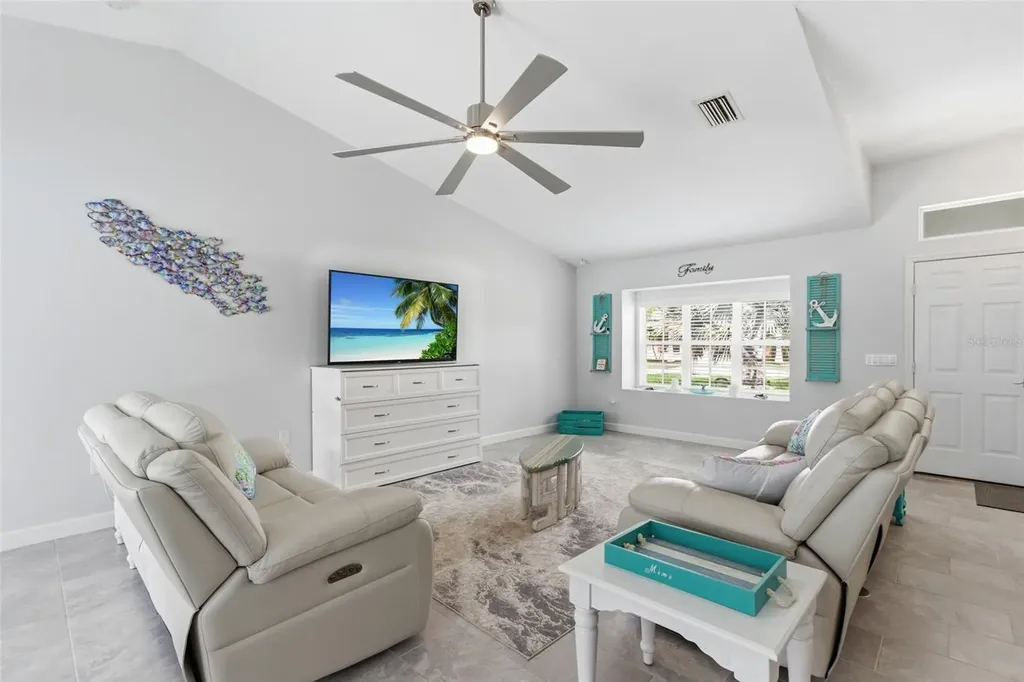 5001 Richmond Terrace North Port FL 34287