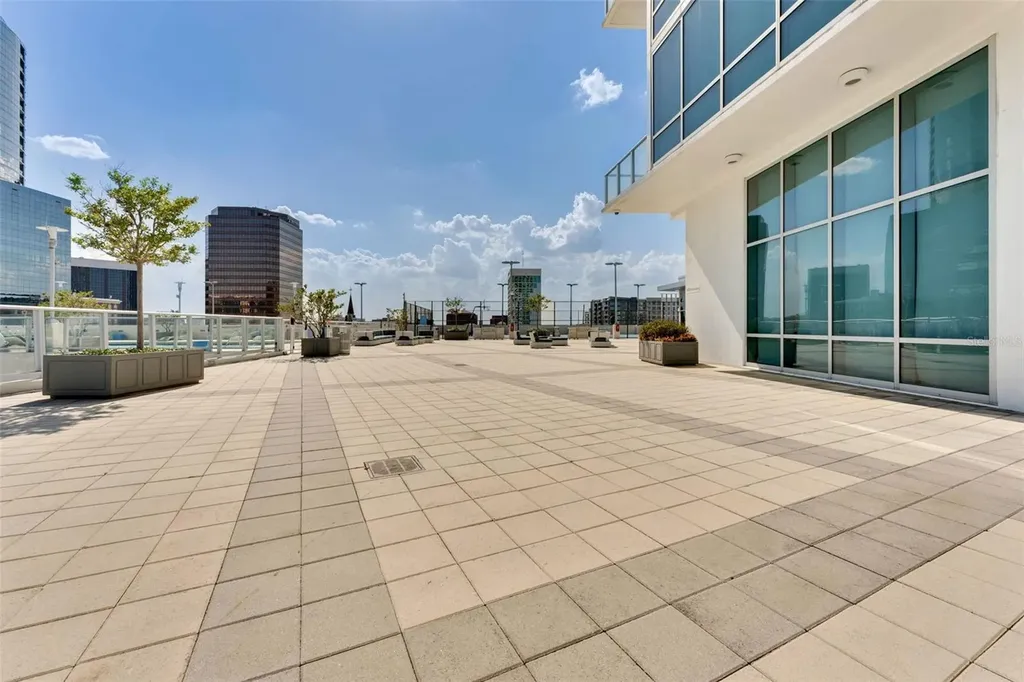 150 E Robinson Street Orlando FL 32801
