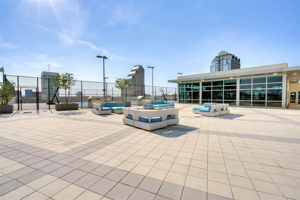 150 E Robinson Street Orlando FL 32801