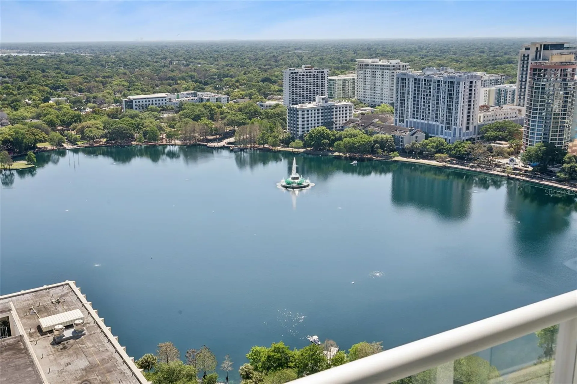 150 E Robinson Street Orlando FL 32801