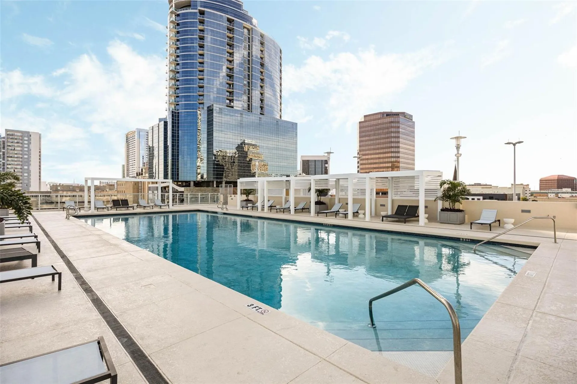 150 E Robinson Street Orlando FL 32801