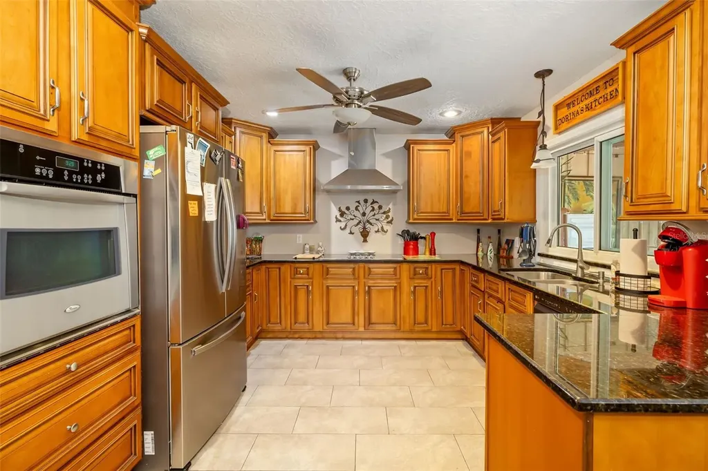 1207 78th Street NW Bradenton FL 34209