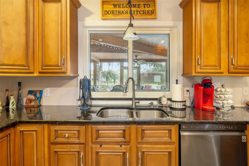 1207 78th Street NW Bradenton FL 34209