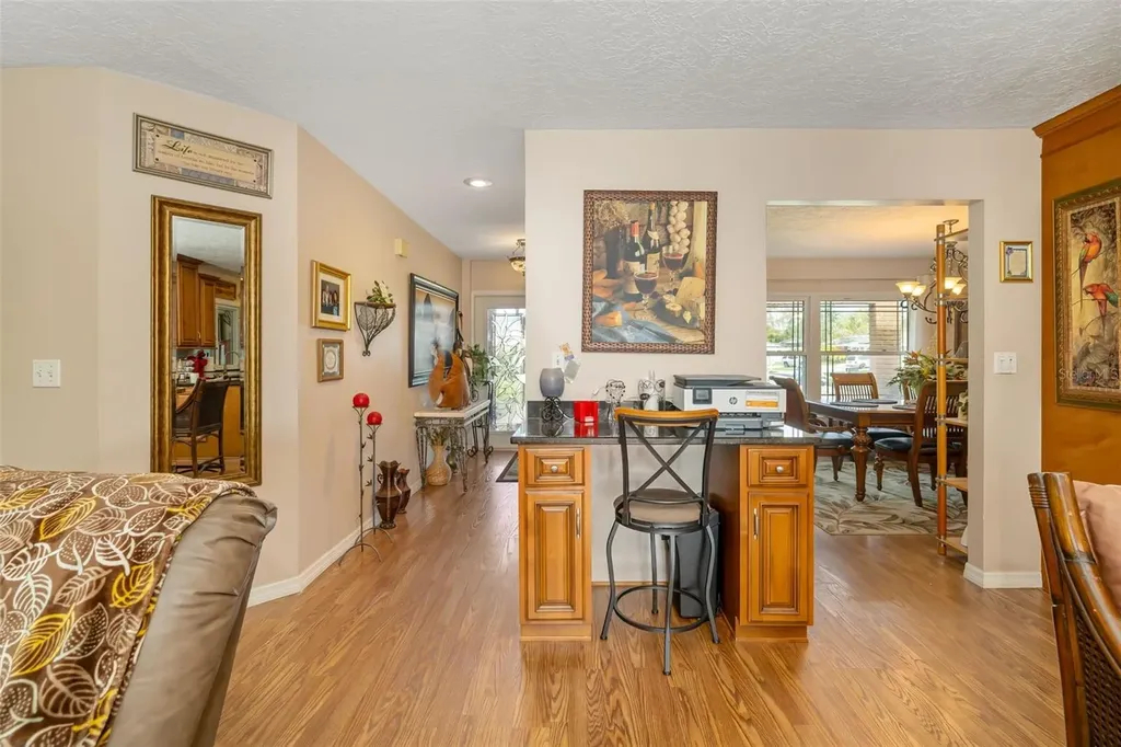 1207 78th Street NW Bradenton FL 34209