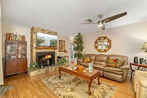 1207 78th Street NW Bradenton FL 34209