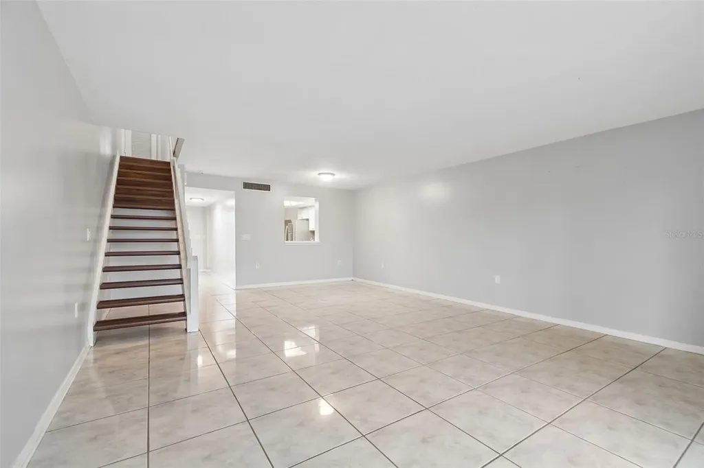 6320 Grand Bahama Circle Tampa FL 33615