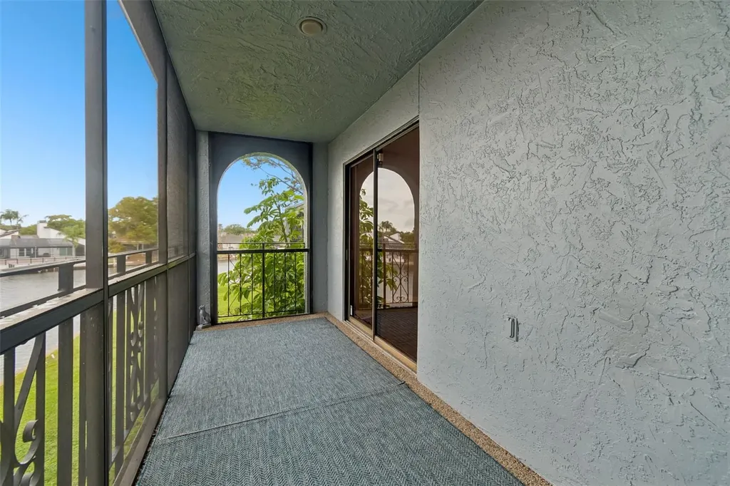 6320 Grand Bahama Circle Tampa FL 33615