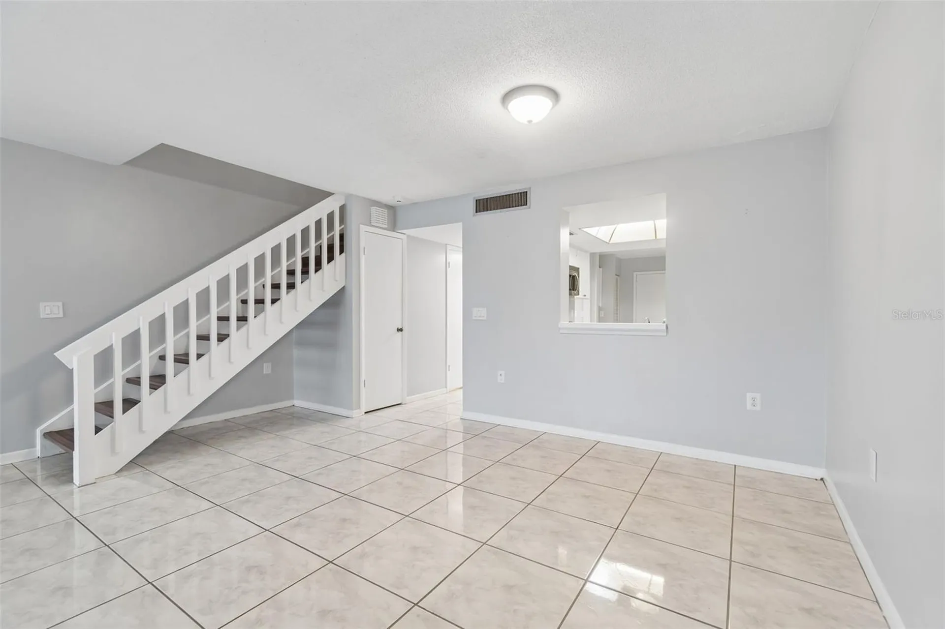 6320 Grand Bahama Circle Tampa FL 33615