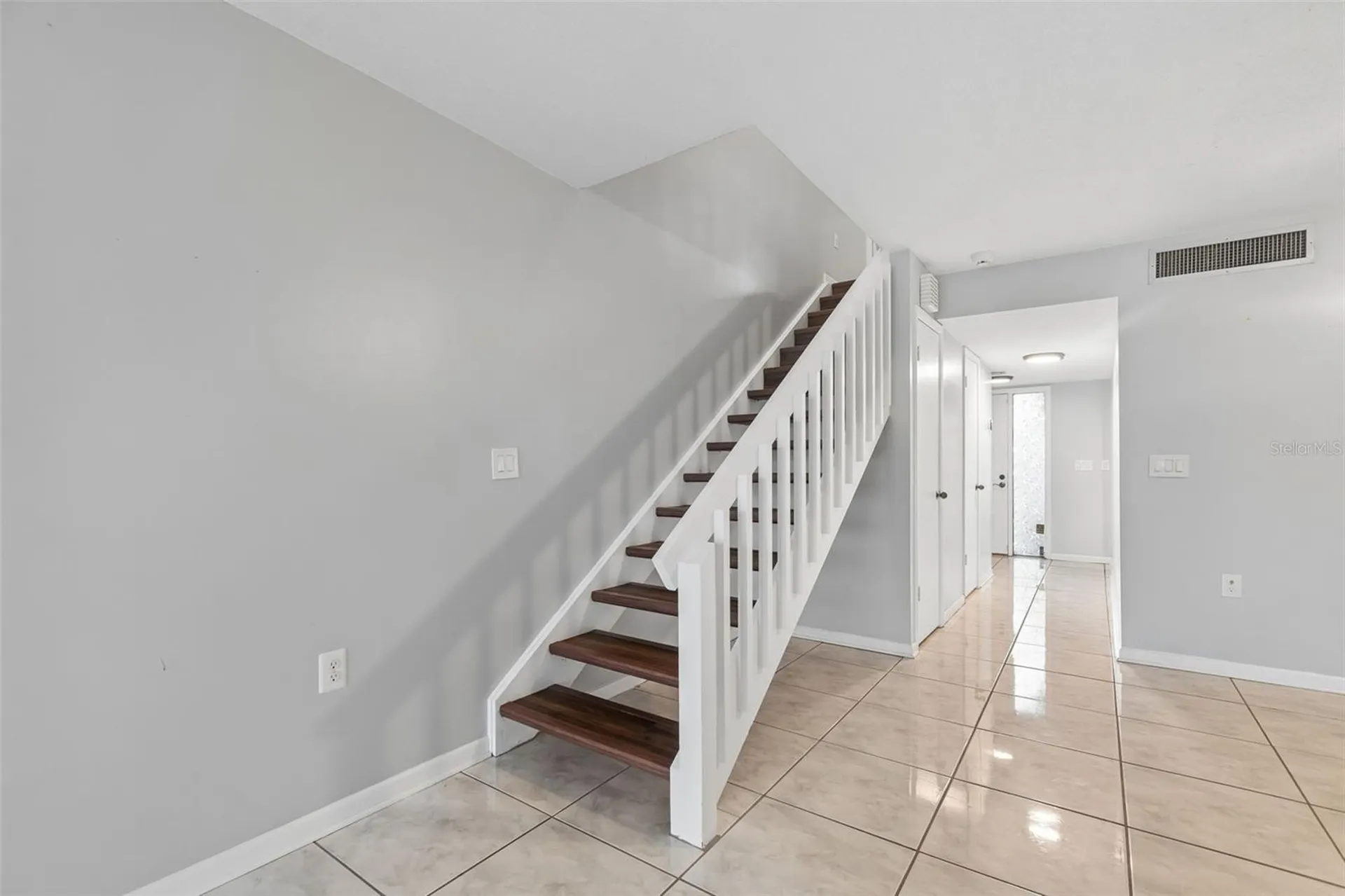6320 Grand Bahama Circle Tampa FL 33615