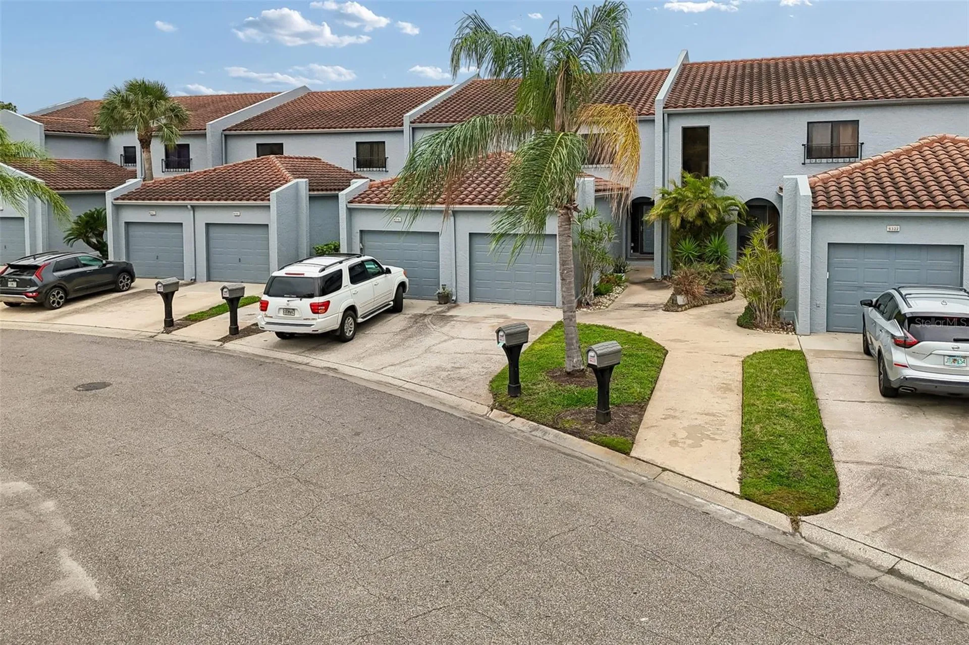 6320 Grand Bahama Circle Tampa FL 33615
