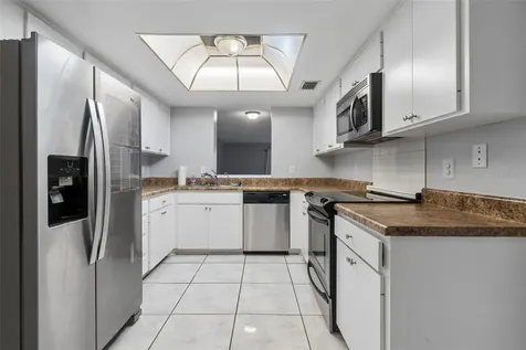 6320 Grand Bahama Circle Tampa FL 33615
