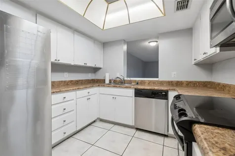 6320 Grand Bahama Circle Tampa FL 33615