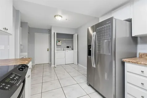 6320 Grand Bahama Circle Tampa FL 33615