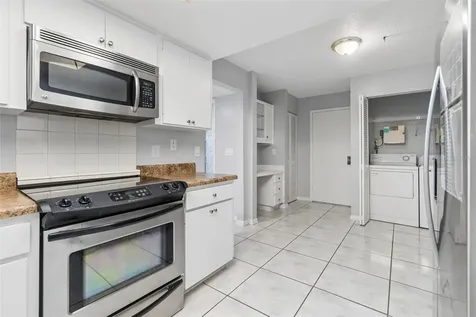 6320 Grand Bahama Circle Tampa FL 33615