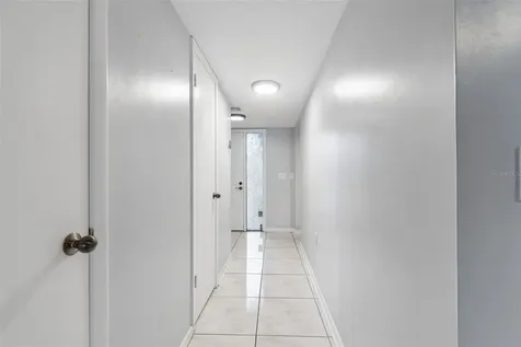 6320 Grand Bahama Circle Tampa FL 33615
