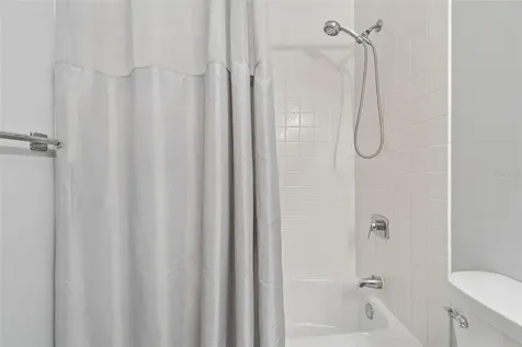 6320 Grand Bahama Circle Tampa FL 33615