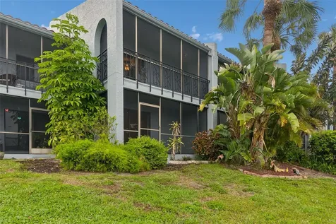 6320 Grand Bahama Circle Tampa FL 33615