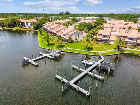 6320 Grand Bahama Circle Tampa FL 33615