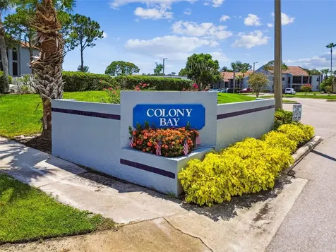 6320 Grand Bahama Circle Tampa FL 33615