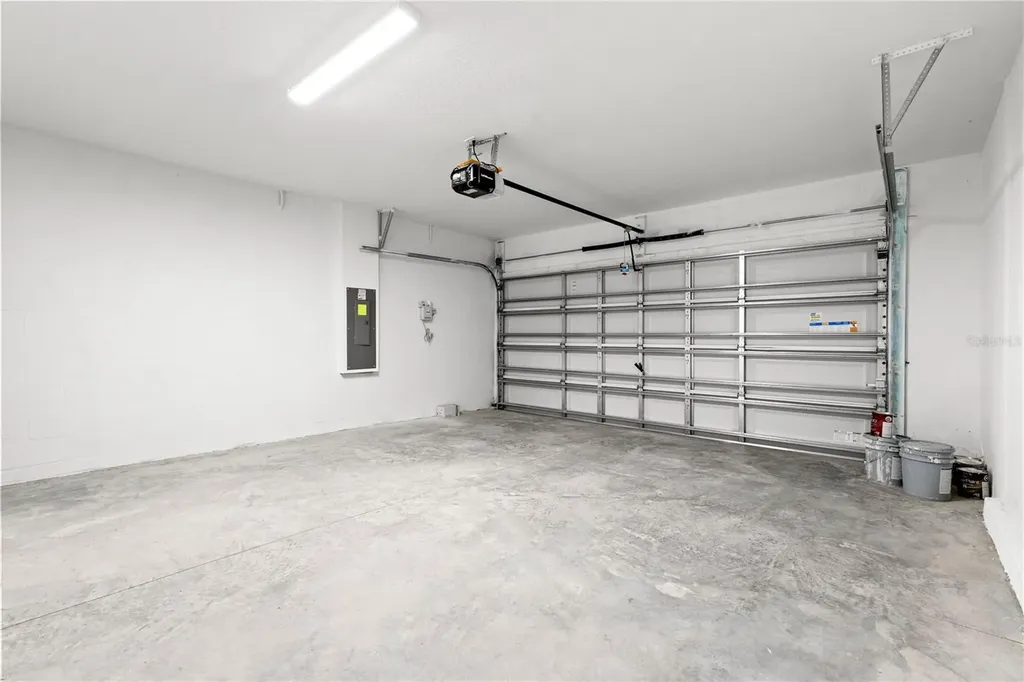31603 Barrel Wave Way Wesley Chapel FL 33545