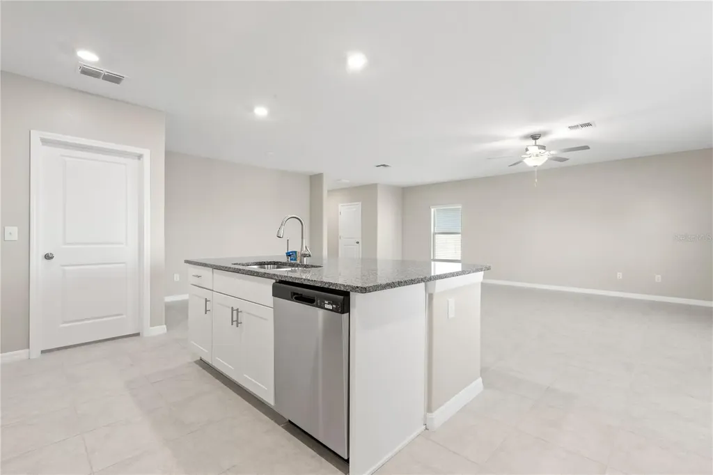 31603 Barrel Wave Way Wesley Chapel FL 33545