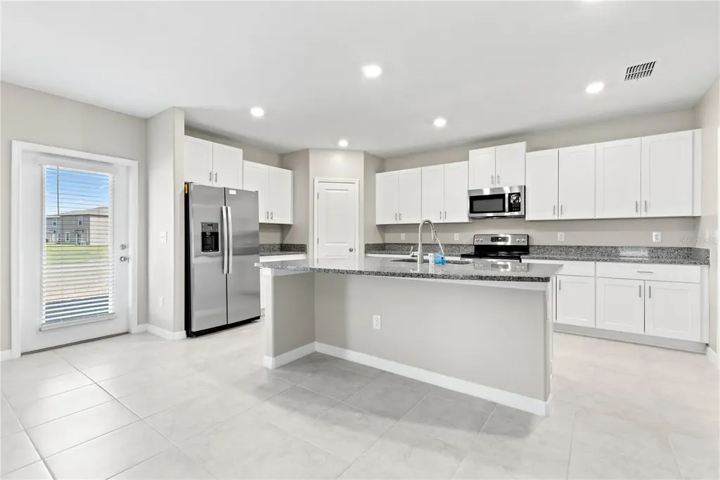 31603 Barrel Wave Way Wesley Chapel FL 33545