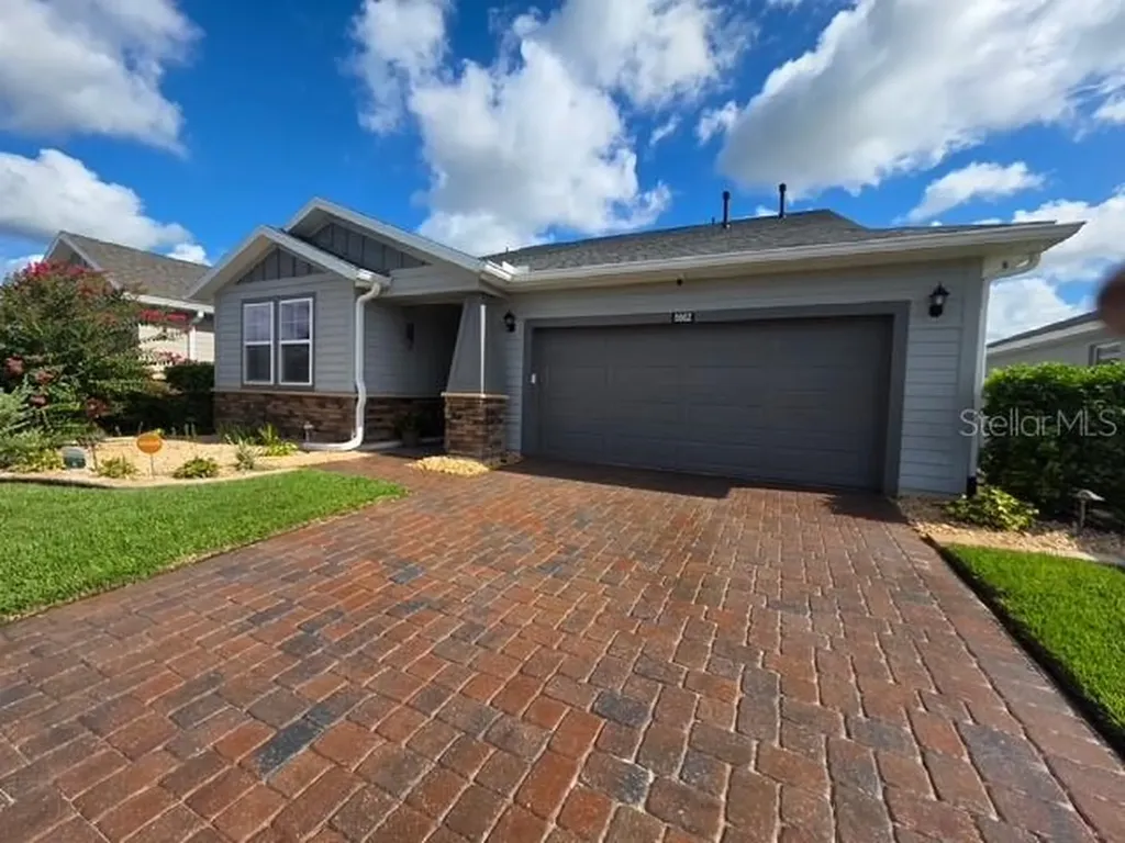 5662 NW 40th Loop Ocala FL 34482