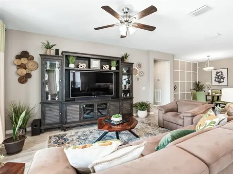 5662 NW 40th Loop Ocala FL 34482