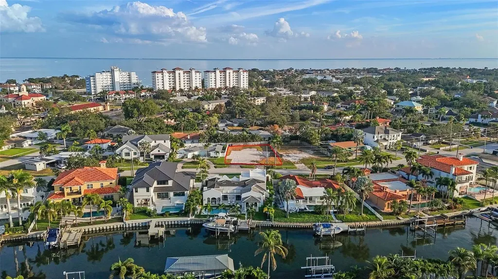 1235 Cordova Boulevard NE St Petersburg FL 33704
