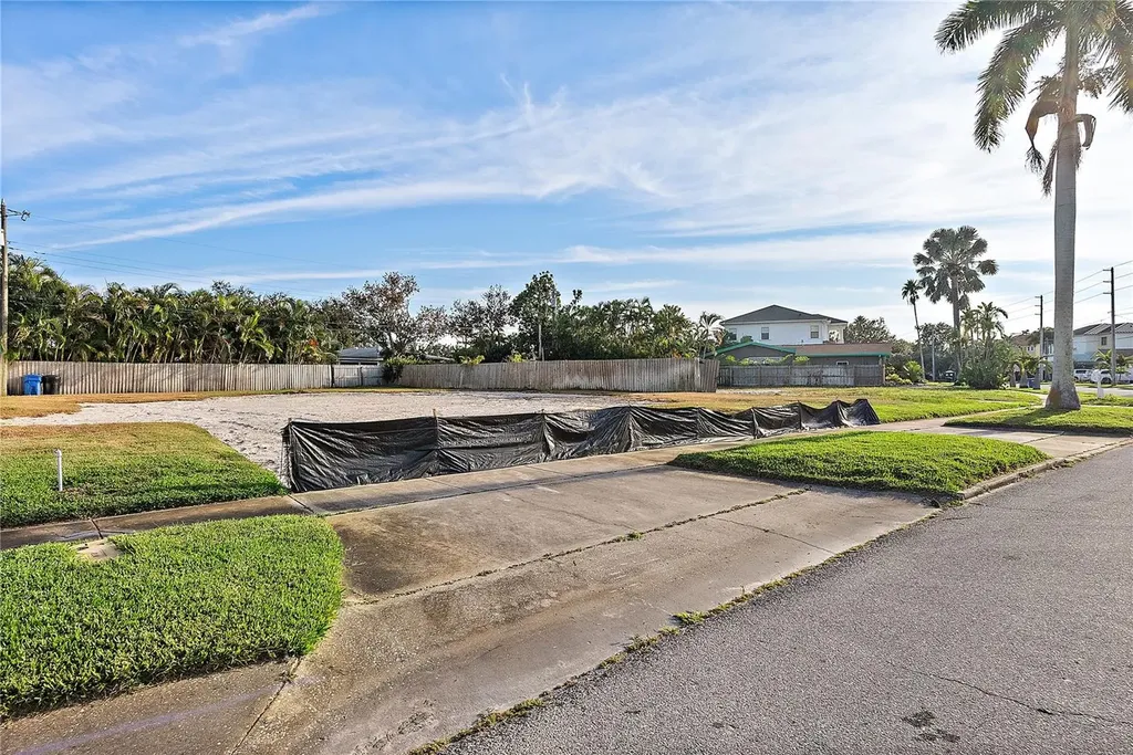1235 Cordova Boulevard NE St Petersburg FL 33704