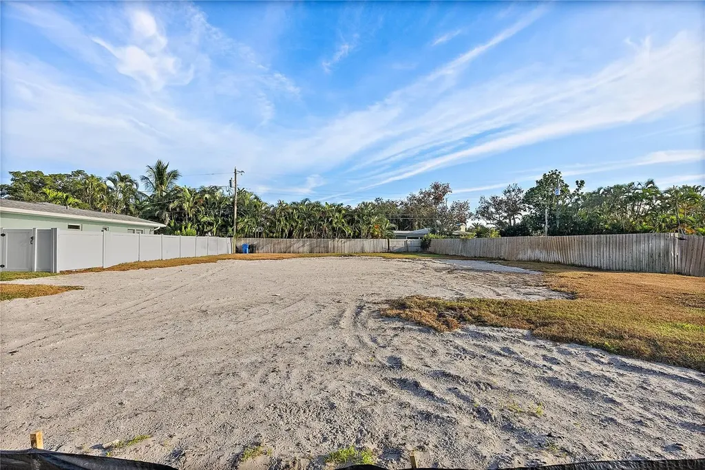 1235 Cordova Boulevard NE St Petersburg FL 33704