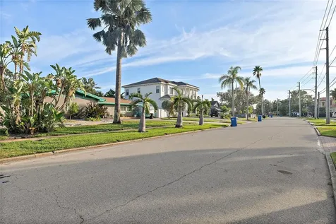 1235 Cordova Boulevard NE St Petersburg FL 33704