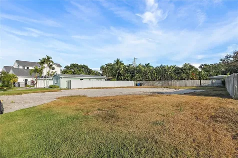 1235 Cordova Boulevard NE St Petersburg FL 33704