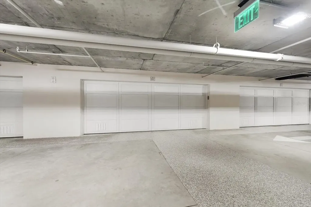 125 Belleview Boulevard Belleair FL 33756