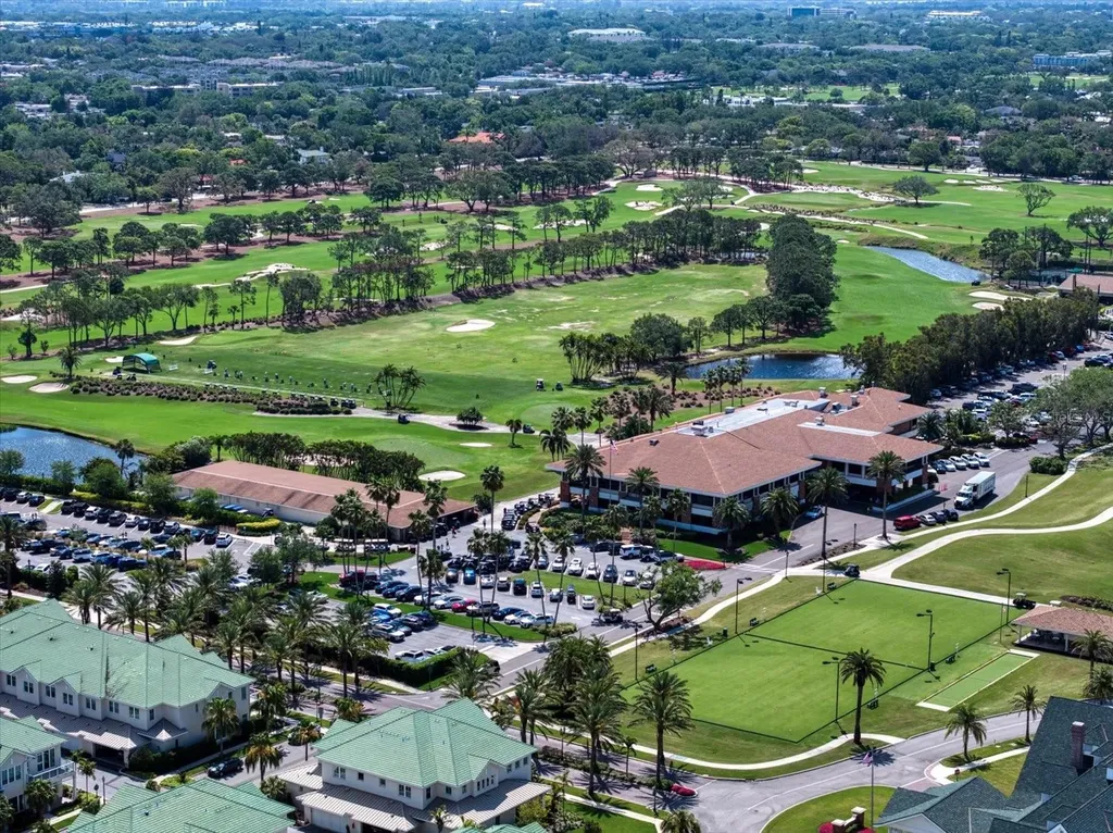 125 Belleview Boulevard Belleair FL 33756