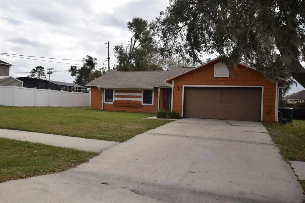 2585 Derby Drive Deltona FL 32738