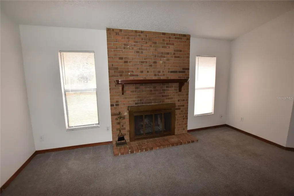 2585 Derby Drive Deltona FL 32738